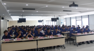 龙腾国际工会第四次职工（会员）代表大会顺利召开