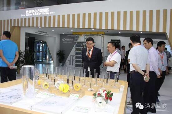 2016年中国国际通信展览会之“龙腾说”