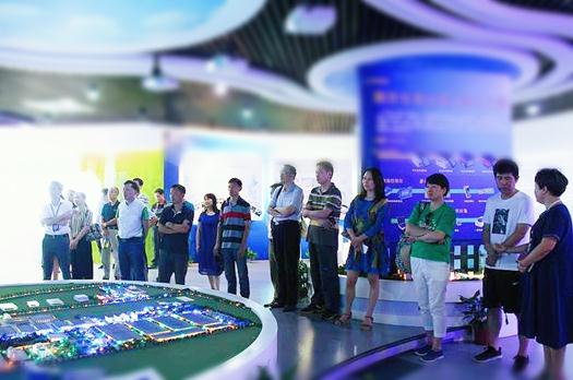 龙腾国际喜迎建军90周年