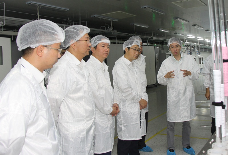 苏州市副市长吴庆文一行莅临龙腾调研