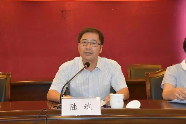 震泽镇举行慈善“一日捐”活动  龙腾国际董事长沈小平出席并发表讲话