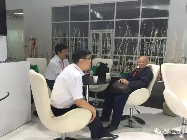 龙腾国际