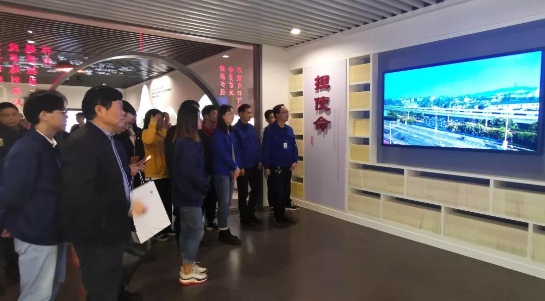 龙腾国际主题教育l悟初心、担使命、再奋进