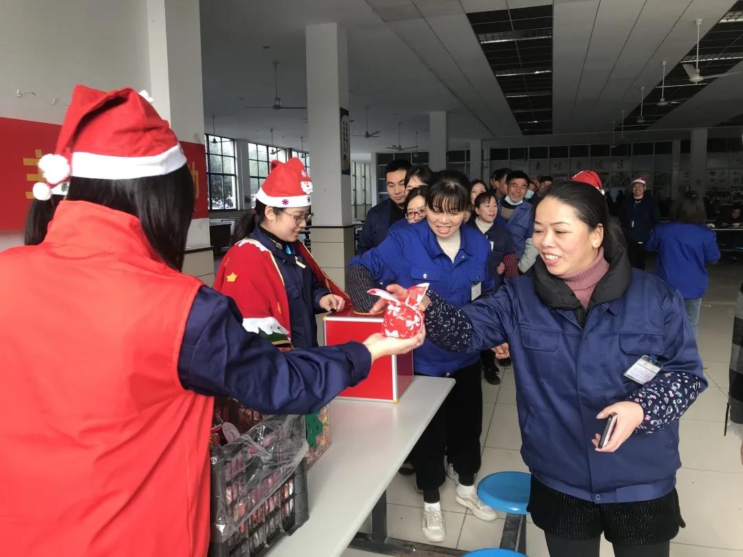 叮咚 一份来自龙腾的平安夜祝福