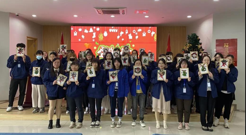 叮咚 一份来自龙腾的平安夜祝福