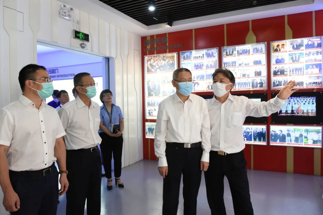 坚定信心谋求更高质量发展｜市政协副主席周俊走访调研龙腾国际
