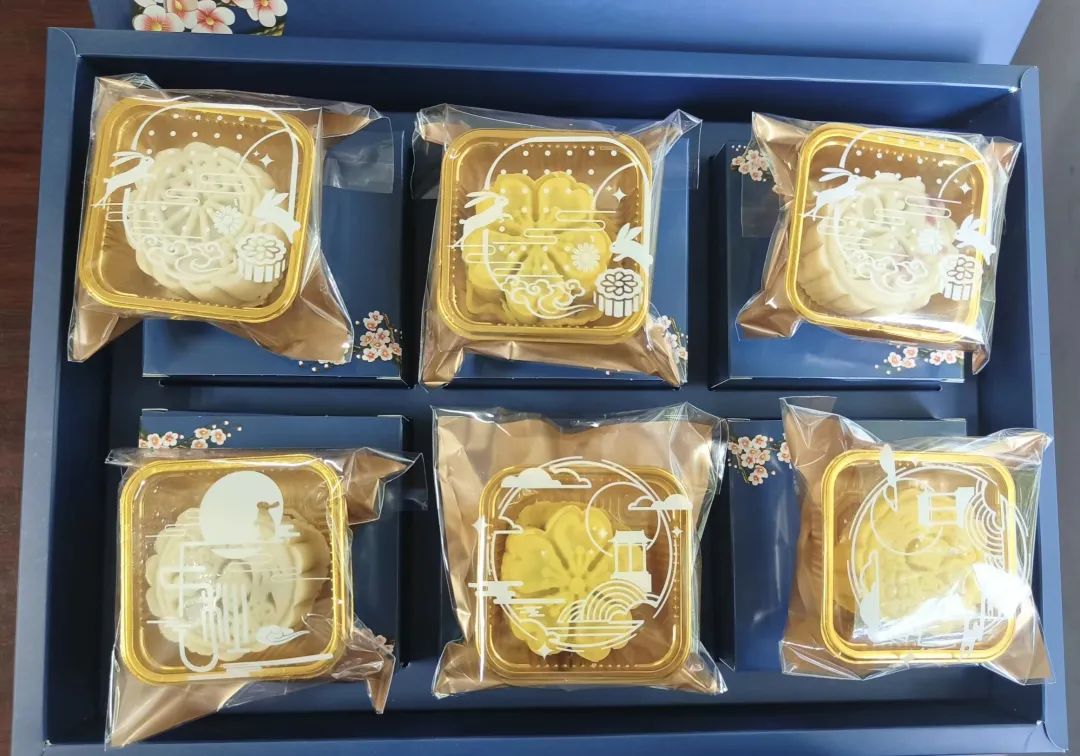 月是故乡明 情是龙腾浓丨龙腾开展中秋桃山月饼DIY活动