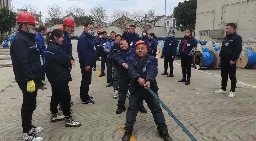 龙腾“庆新春·闹元宵”职工拔河比赛圆满结束