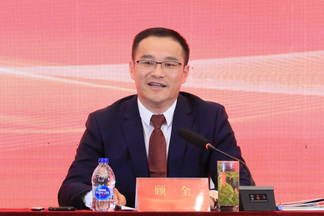 震泽新春第一会｜龙腾以多项表彰吹响新年奋斗号角