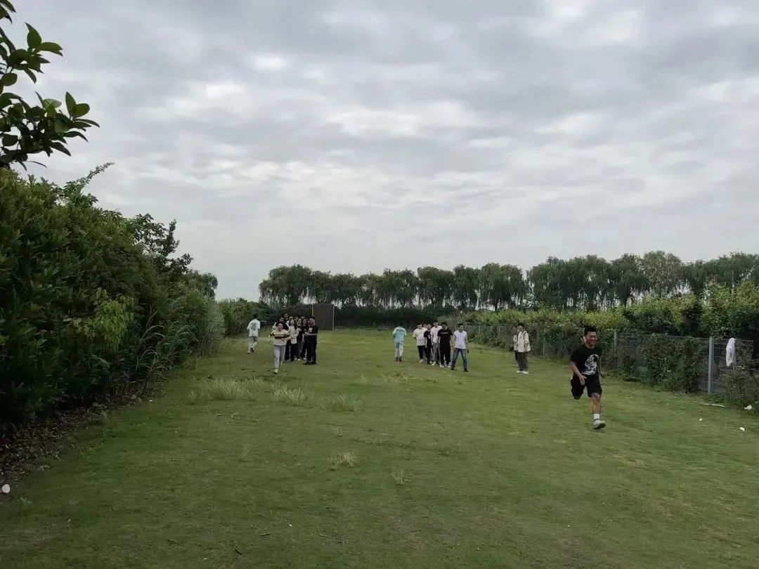 共青春·团相聚龙腾国际团委举办青年员工拓展联谊活动 共青春·团相聚龙腾国际团委举办青年员工拓展联谊活动