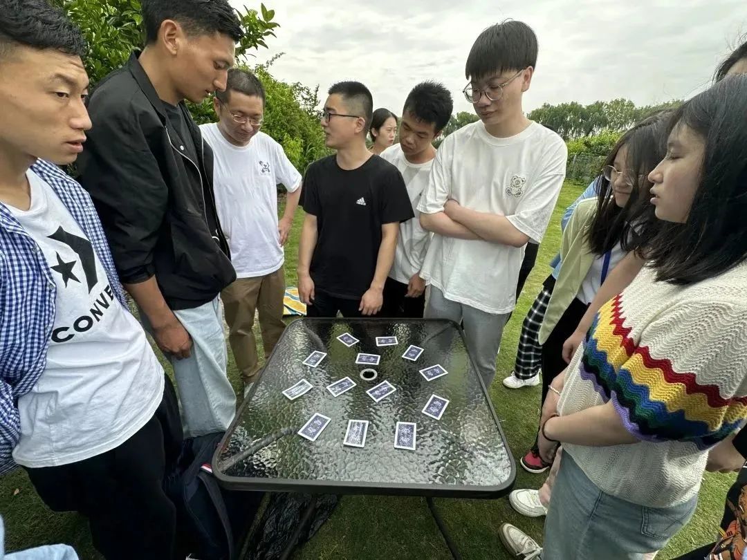 共青春·团相聚龙腾国际团委举办青年员工拓展联谊活动 共青春·团相聚龙腾国际团委举办青年员工拓展联谊活动