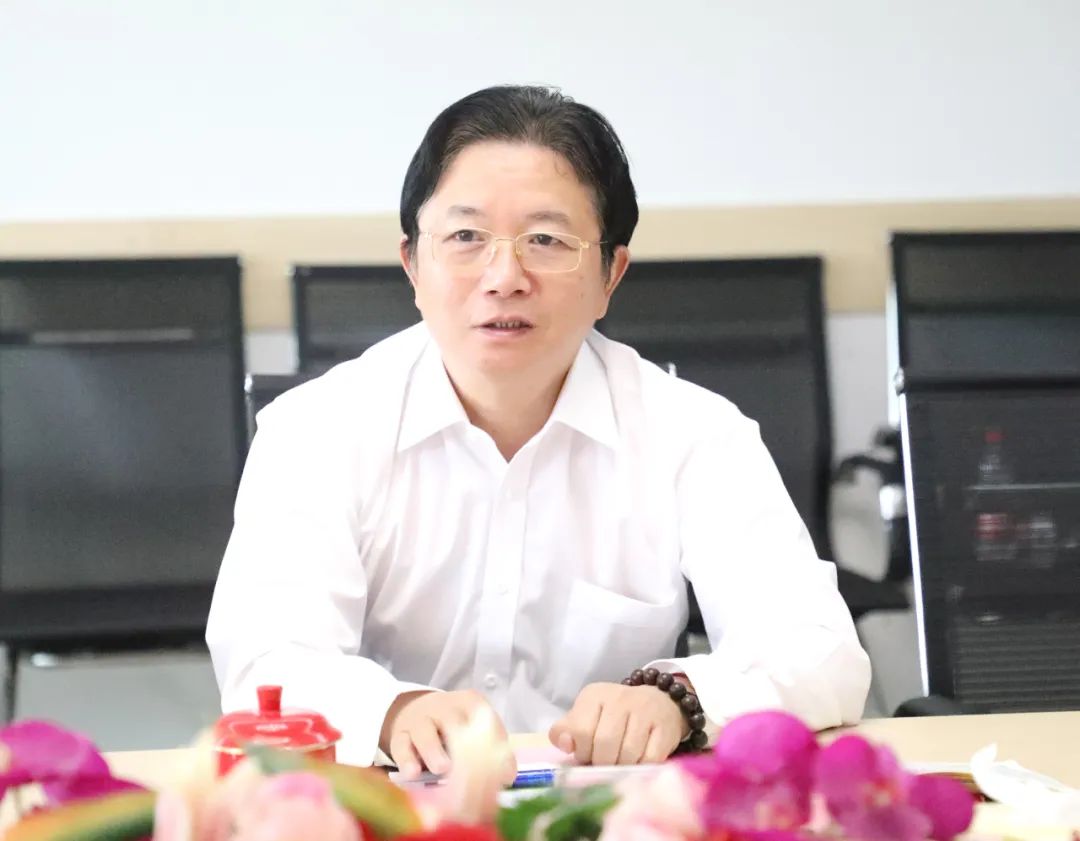 讲政策、送服务苏州市检察院党组书记、检察长李军一行走访调研龙腾国际