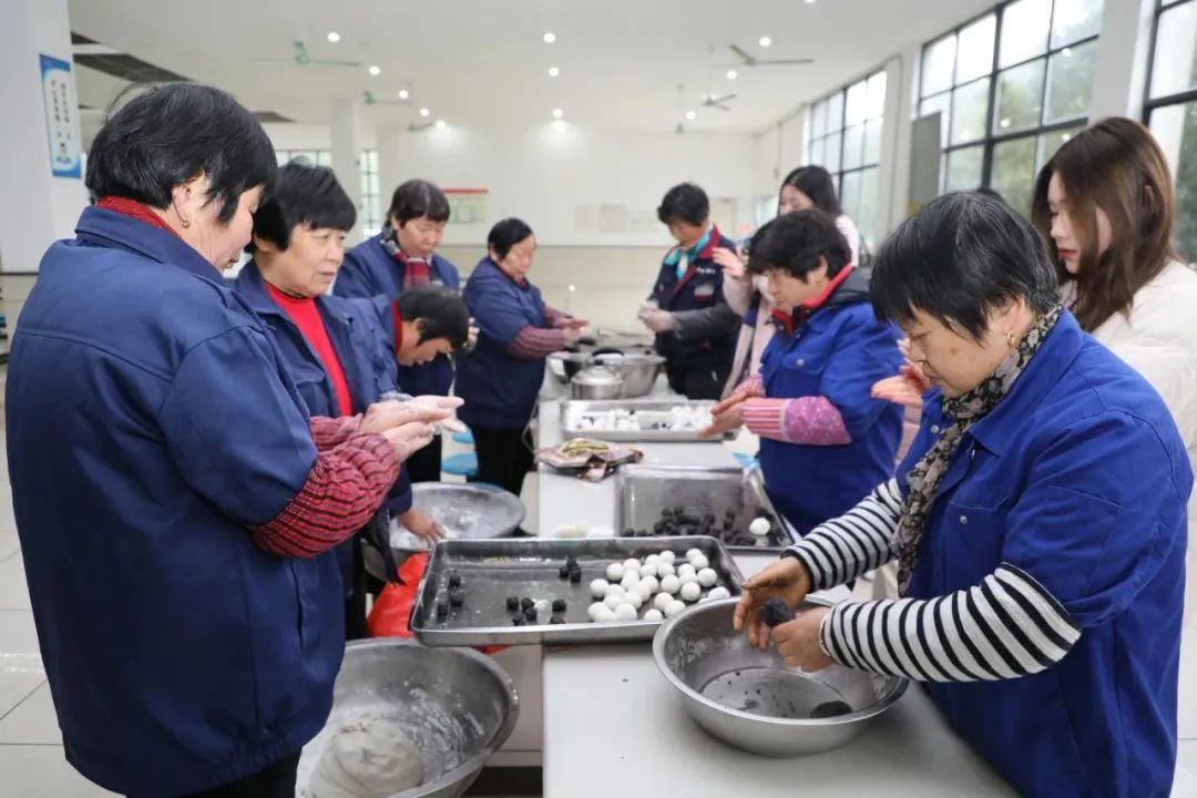 “元”气满满乐“宵”遥|龙腾国际开展元宵节主题活动