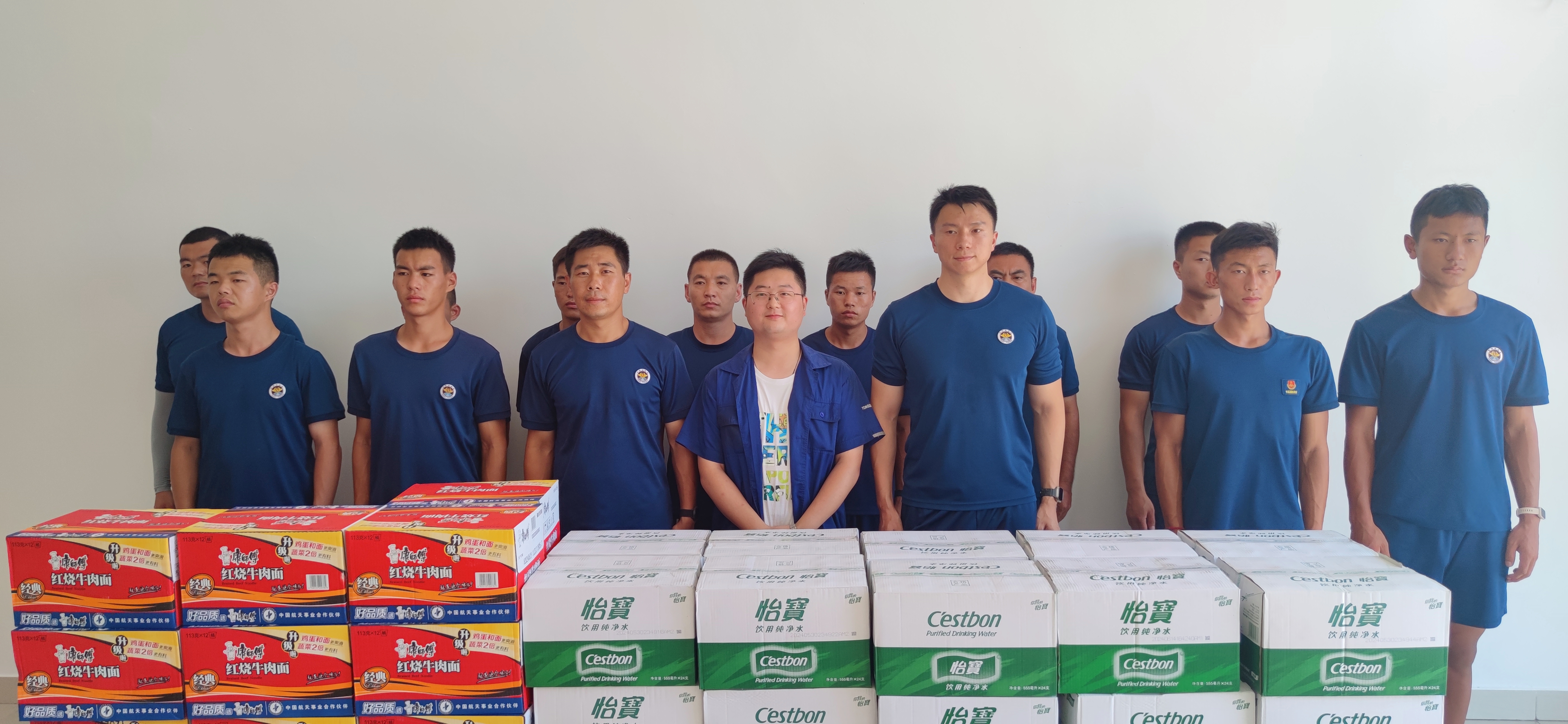 不忘光辉岁月，凝聚奋进力量|龙腾国际“八一”建军节系列活动