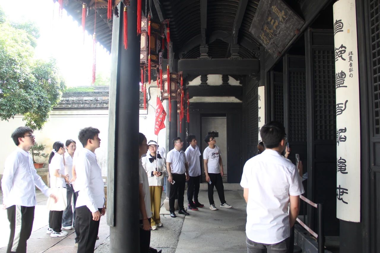 追寻红色印迹，赓续奋斗精神 | 龙腾国际赴浙江余姚开展七一党建走访学习活动