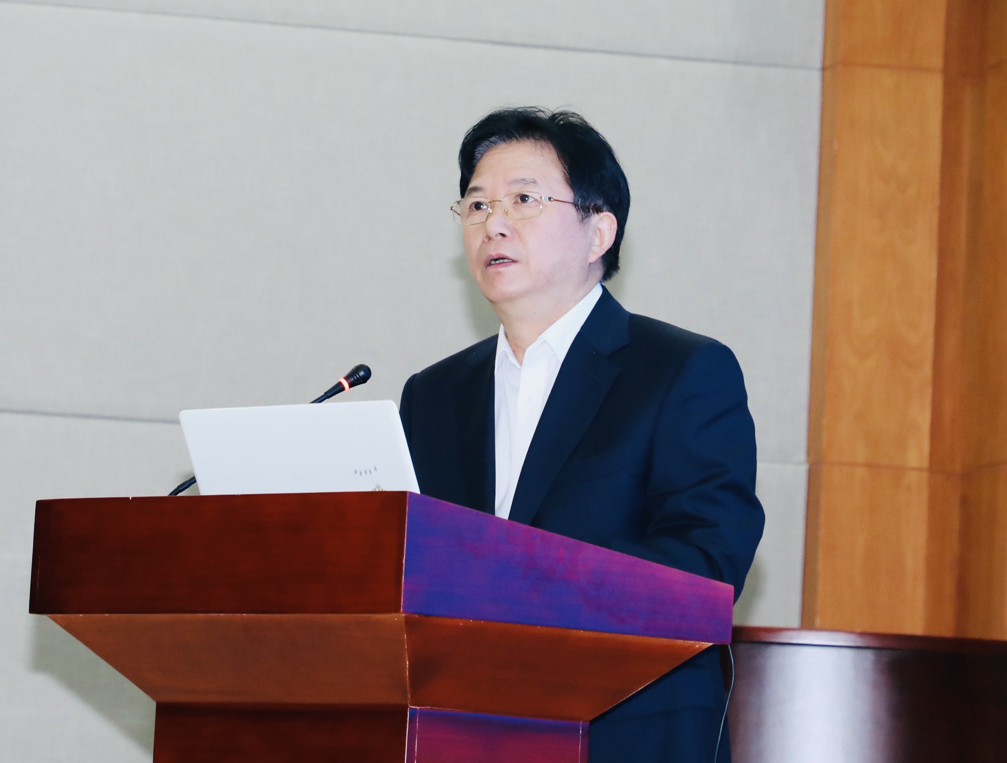 中华优秀传统文化与中国式工业化发展道路学术研讨会在北京成功举办 沈小平受邀出席并作交流分享 中华优秀传统文化与中国式工业化发展道路学术研讨会在北京成功举办 沈小平受邀出席并作交流分享