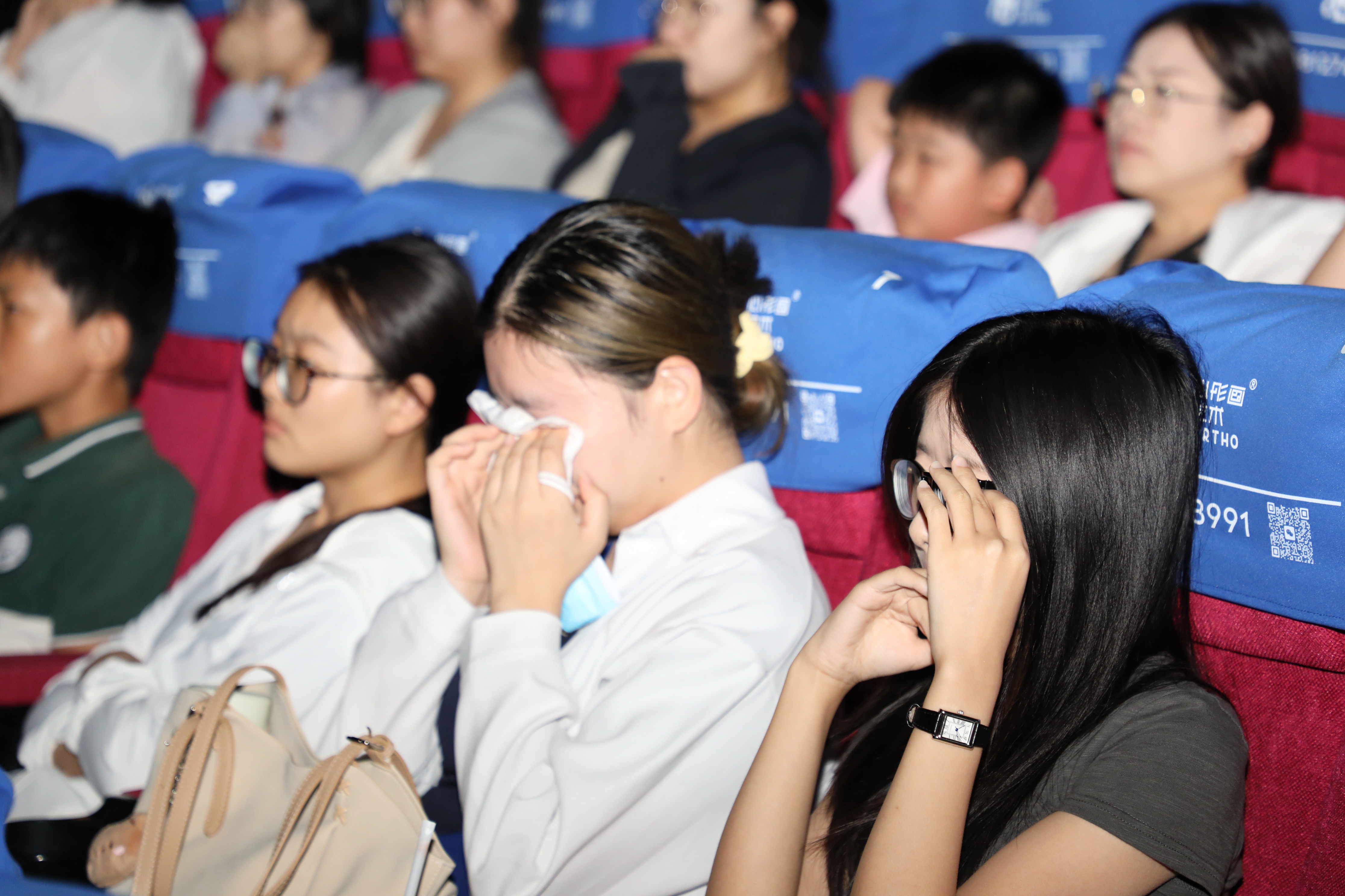 以史之名缅怀英烈，以光为引照亮未来——龙腾九一八事变94周年观影活动