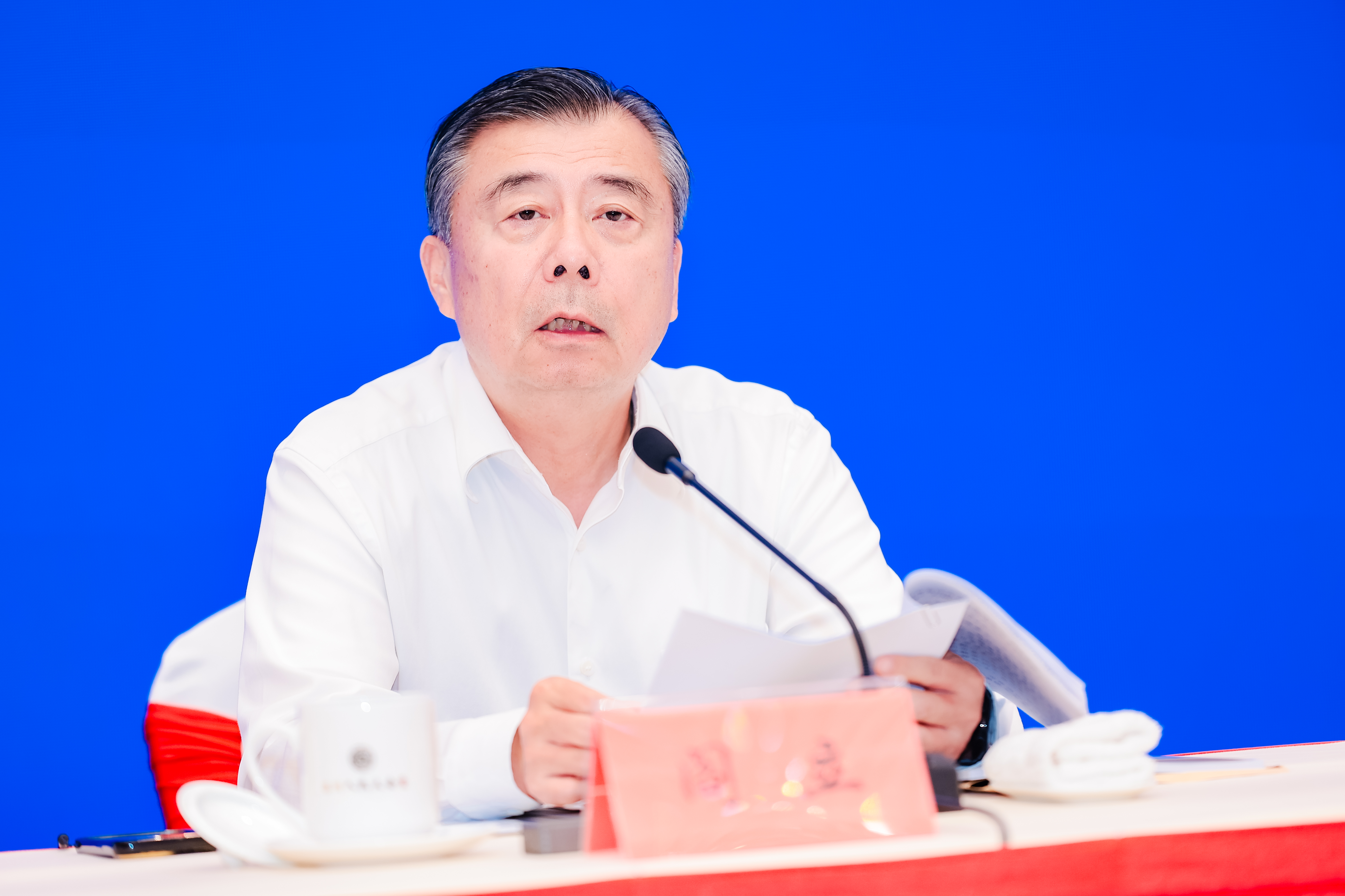 2000万元！龙腾爱心基金助力苏州社会帮扶事业